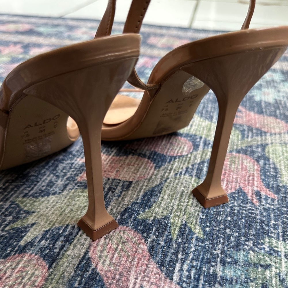ALDO Tan Strappy Heels - Picture 2 of 4